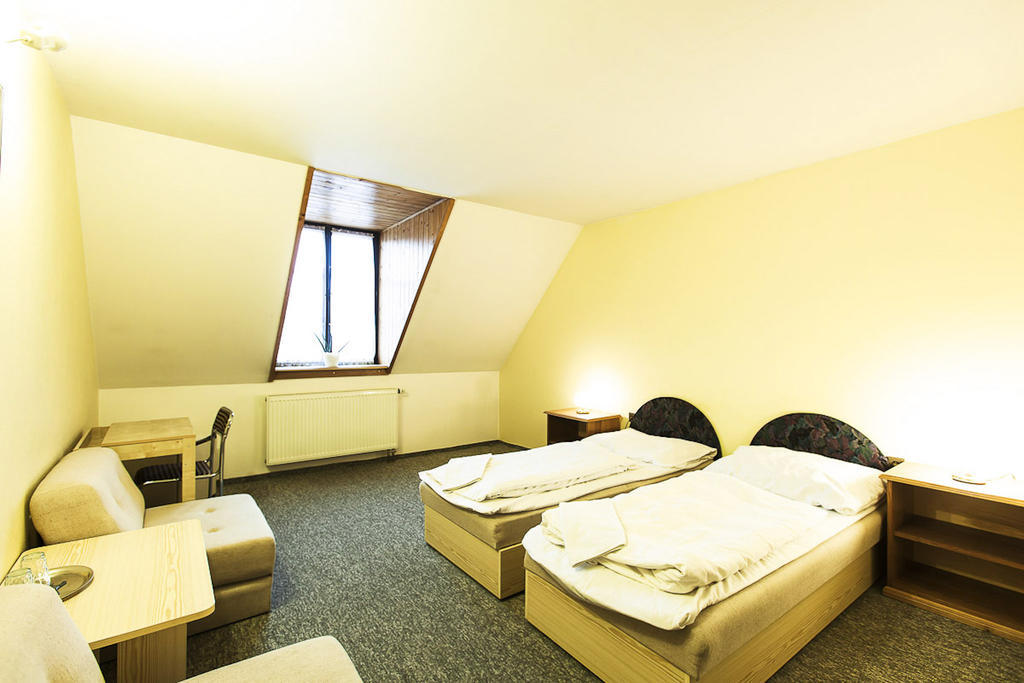 Pension U Dvou Capu Chocerady Room photo